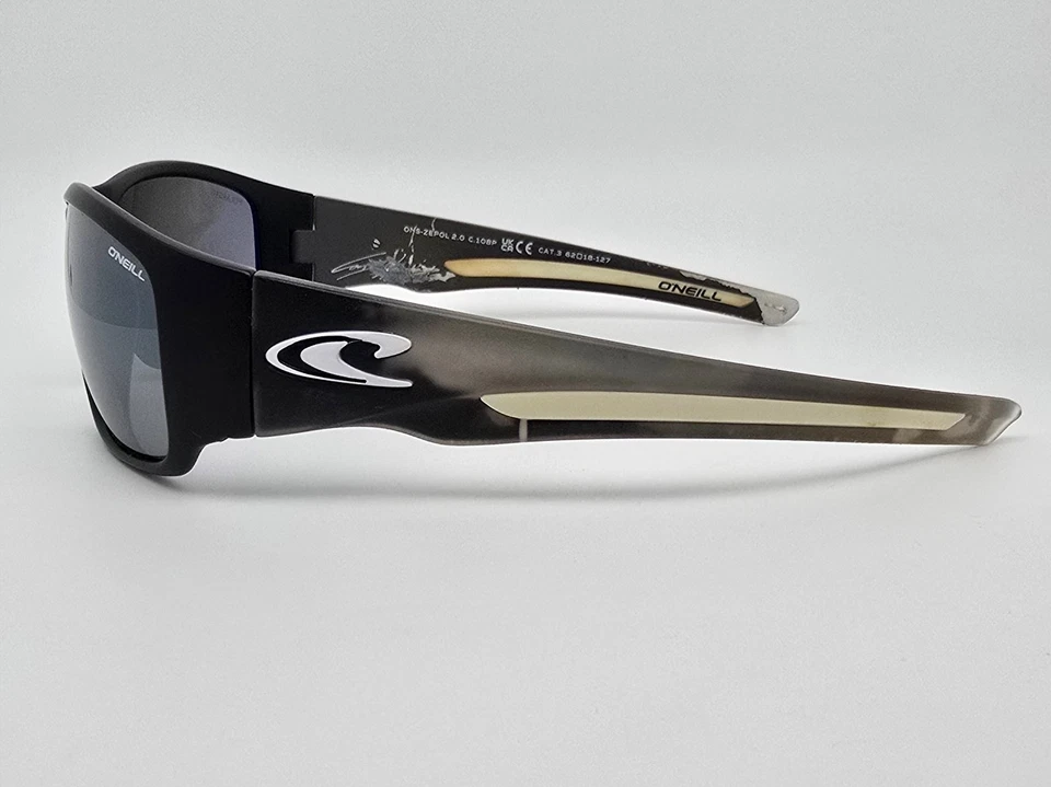 Gafas de sol O’Neill ONS-ZEPOL 2.0 C.108P marco negro polarizadas plateadas lentes espejadas Foto 4 de 4