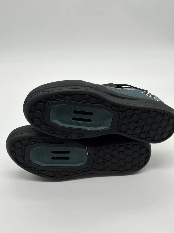 Five Ten Women's Hellcat Pro Mountain Bike  Shoes Black, US 7  - Image 3 of 4