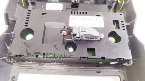 Dodge Journey 2010 Climate Control Panel (Heater Control Switches) #2169436-12 - Picture 2 of 9