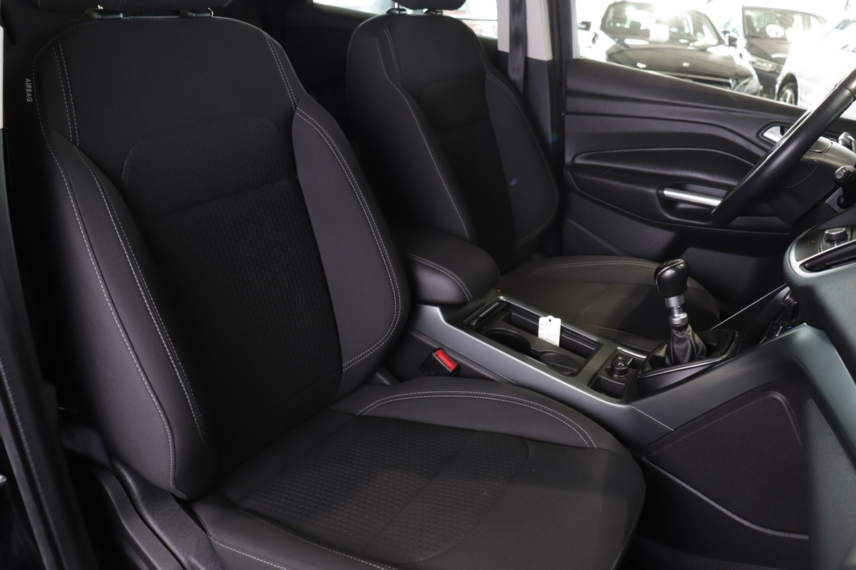 Ford Kuga 2,0 TDCi 150 Cool & Connect