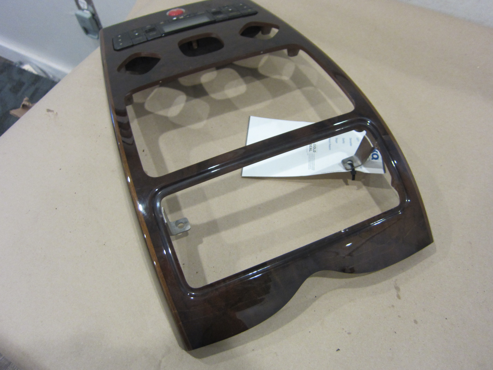Maserati Quattroporte - Center Dash Panel With Climate Controls. Part#67305400