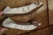 White CATHY VAN ZEELAND Harding Elasticized Peep Toe Flats w/Snake Strap 8.5 M