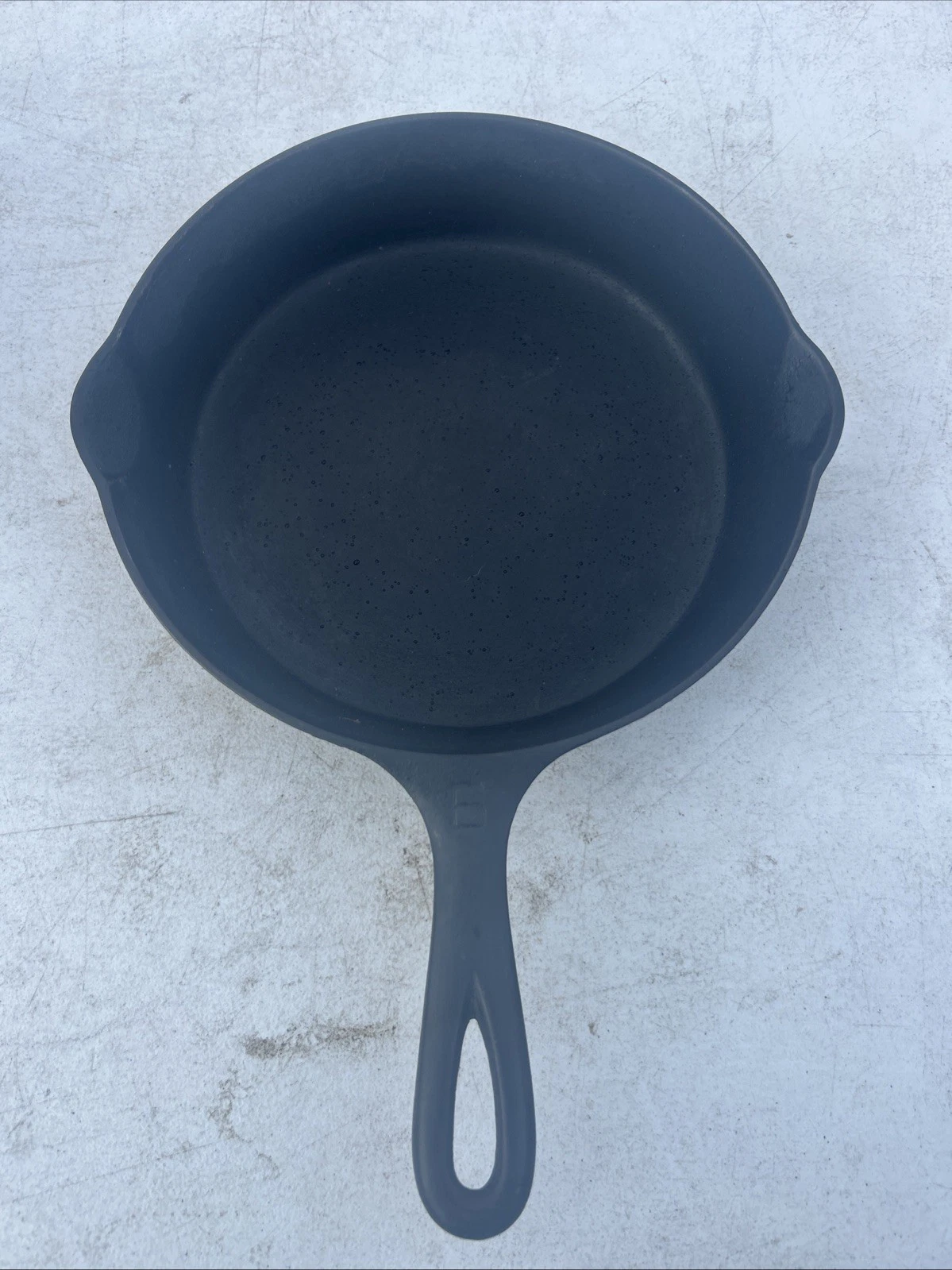 Pre Owned Vintage Remarkable Griswold #6 Cast Iron 9” Skillet Made In USA #5