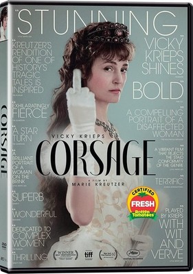 CORSAGE