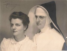 OLD PHOTOGRAPH MATOU A BEZIERS (34) DUO YOUNG WOMEN GOOD SISTER