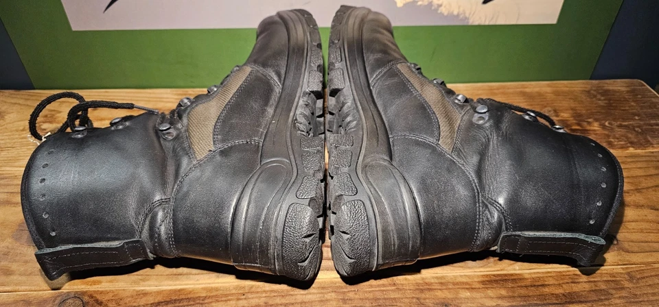 Haix GTX Combat Hiking, Walking, Hiking, Service Boots, Waterproof UK 10 #2669 - Image 4 of 4