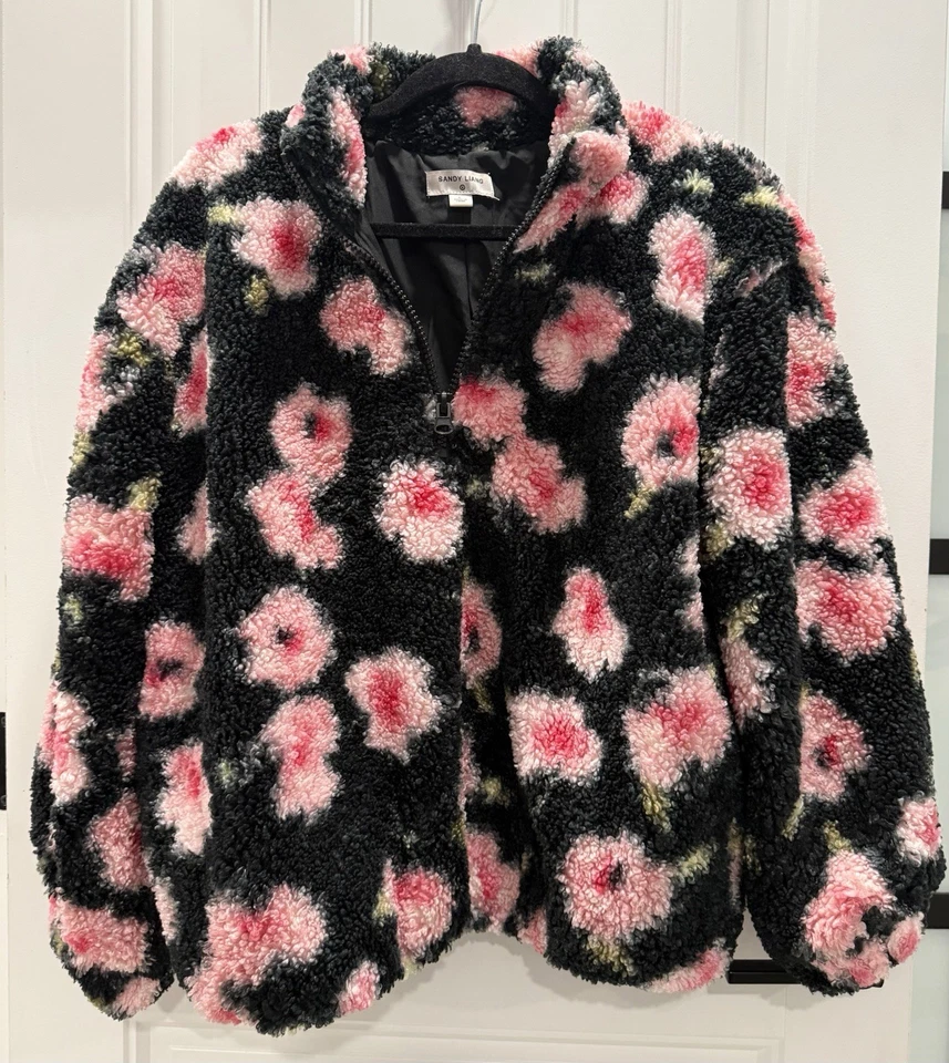 Chaqueta Sherpa Pullover Sandy Liang X Target Negro Rosa Estampado Floral 1/4 Cremallera L Foto 2 de 4