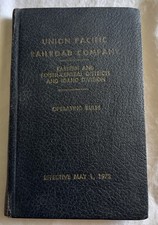 VINTAGE EMPLOYEE RULE BOOK UNION PACIFIC RAILROAD OPERATING RULES 1972