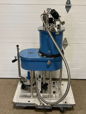 Oxford Instruments Newport Continuous Flow Liquid Helium Cryostat Part M-370-RC