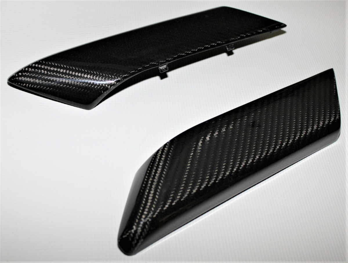 Chevrolet Colorado 2015+ Rear Door Trim (2 pcs) - 100% Carbon