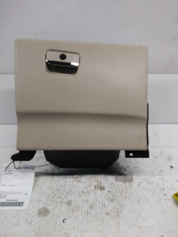 Lincoln MKC 2017 guantera puerta blanca beige 4 puertas usado pieza OEM NJ25-21451-534149 Foto 2 de 4