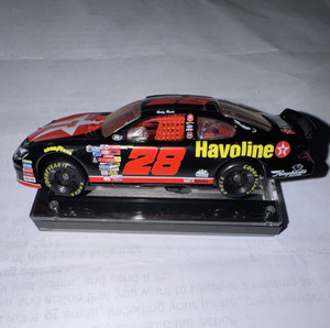 Ricky Rudd #28 Havoline Ford Taurus NASCAR Diecast Racing Car w/ Stand