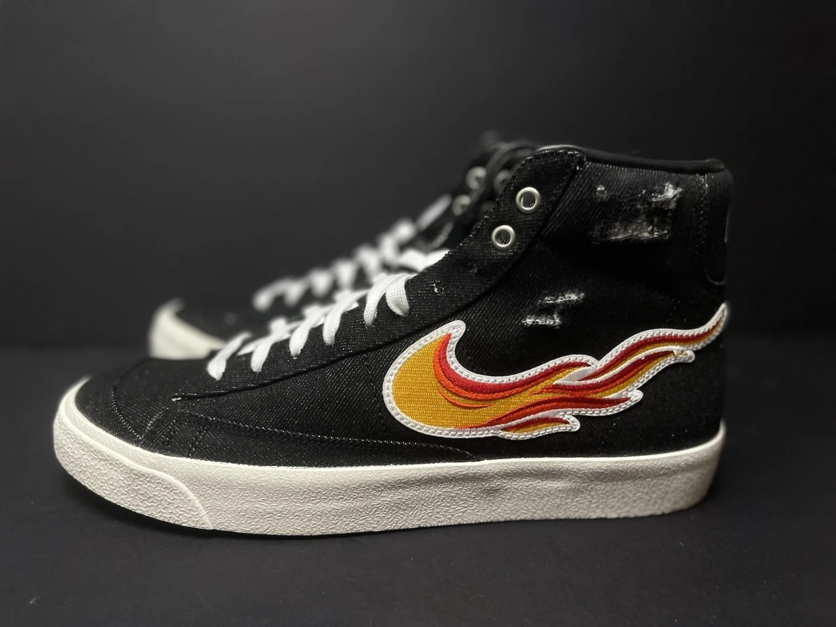 Nike Men\'s Blazer Mid \'77 Vintage Cleveland Rocks Sneakers 10.5 Black The Nike Blazer Mid “Cleveland Rocks” Honors the Rock N Roll  main image 4