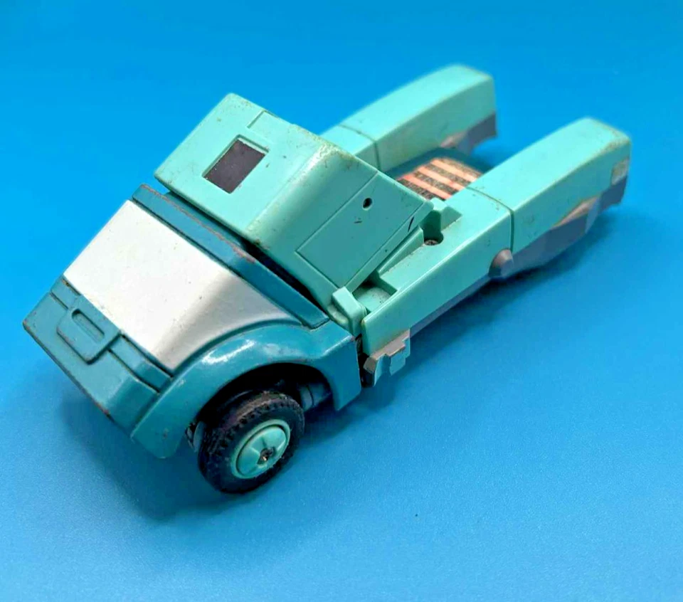 Transformers G1 Autobot Sergeant Kup Car 1986 Hasbro Takara Japan - Image 2 of 2