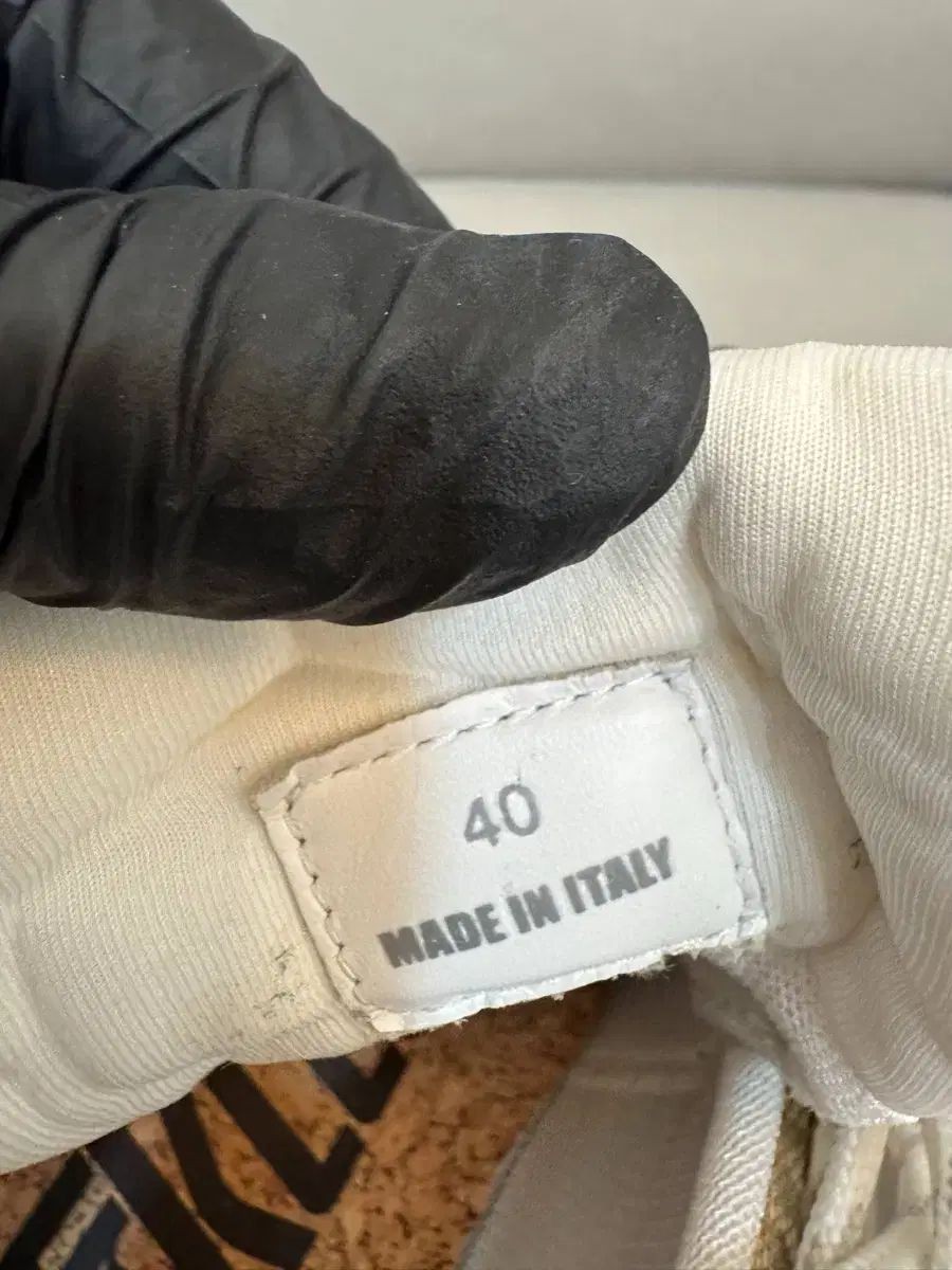 Versace Trigreca Jacquard Shoes Sneakers Size 40 Luxury Designer Limited Edition thumbnail 4