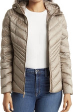 Michael Kors Quilted Nylon Packable Puffer Ja...