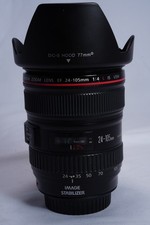 Canon EF 24-105mm f/4 L IS USM Zoom Lens Tiny Mark on Glass
