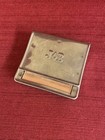 Máquina automática de cigarrillos vintage de un solo rodillo de metal JOB hecha en Francia