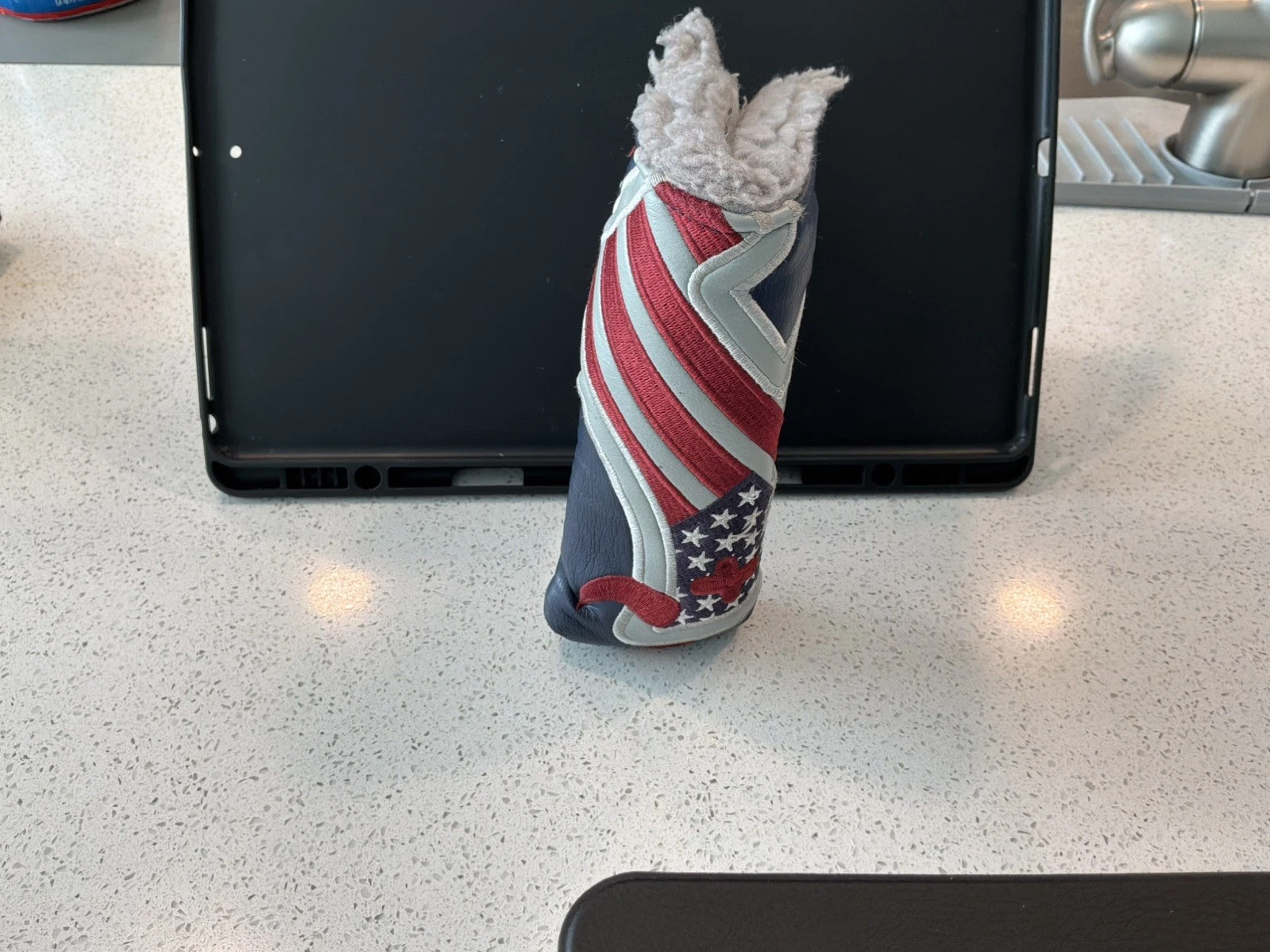 Scotty Cameron 2013 Custom Industrial Junk Yard Dog Flag Golf Putter Headcover