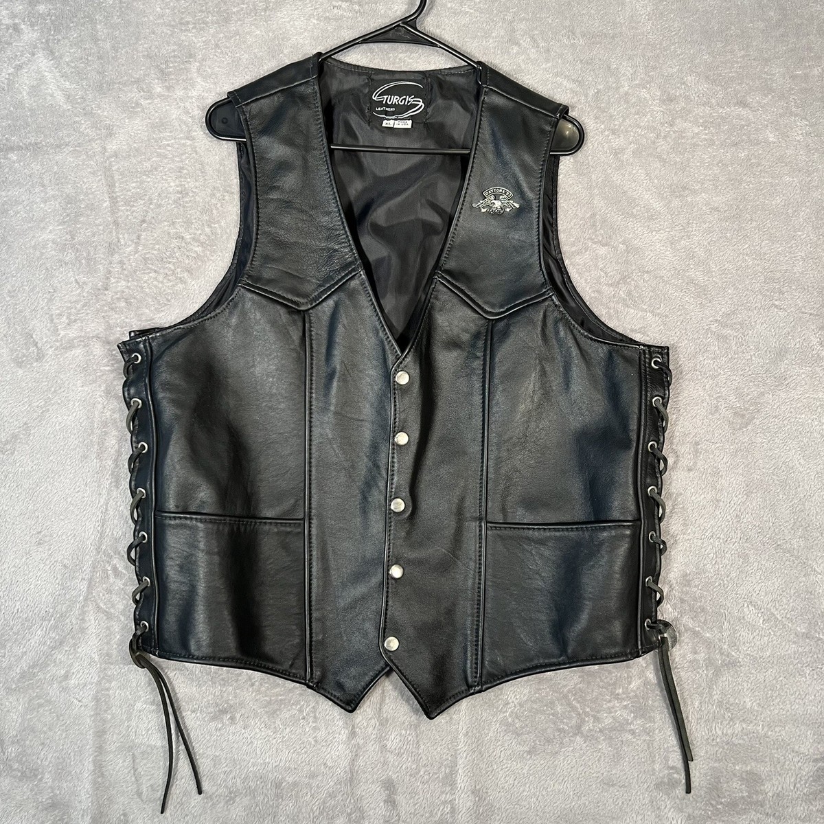 ameri vintage：RIDERS FAKE LEATHER VEST il_1080xN