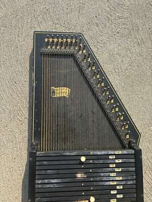 Autoharp by Oscar Schmidt ~ 12 Chord 36 String ~ With Case