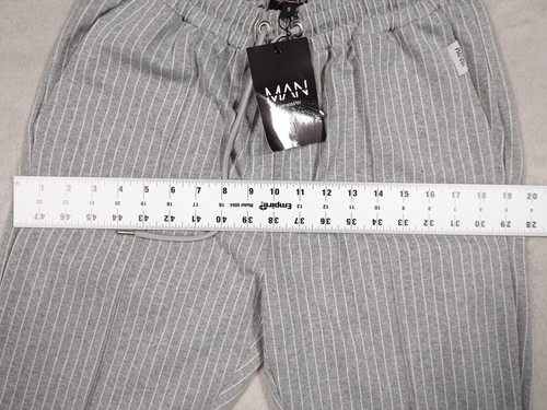 Pantalones de cintura BoohooMan para hombre S gris a rayas ajuste ajustado tirón con cordón - Imagen 11 de 14