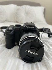 Fujifilm FinePix S9000 10.7x Optical Zoom 9mp Digital Camera With 28-300mm Lens