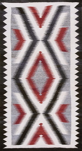 Classic Native American Design Antique Navajo Flat Weave Rug