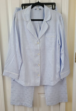 Oscar de la Renta Women s M Pajama Set Top Pants Light Blue Satin Nice