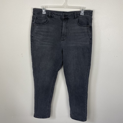 American Eagle Stretch Curvy Mom Jeans 