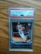 Sekou Doumboya RC /99 -- 2019 Chronicles #172 PLAYBOOK BLUE -- PSA 10