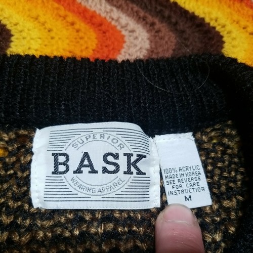 Vintage Bask Fall 1990 Collection Sweater Mens Medium Black And Gold Chevron - Picture 4 of 8