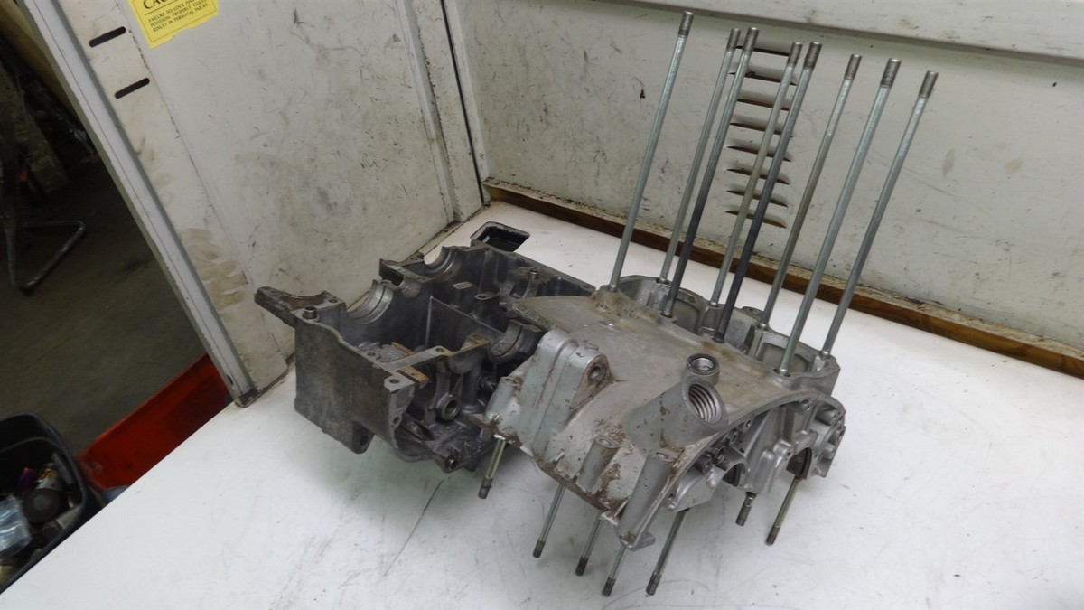 Yamaha XS650 XS 650 YM262B. Engine crankcase cases | eBay