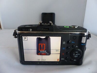 Olympus PEN E-P2 12.3MP Digital Camera - Black (Kit w/ 14