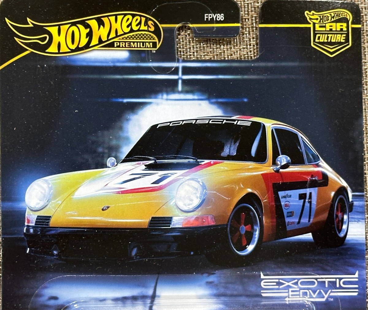 2024 Hot Wheels Car Culture Exotic ENvy Yellow '71 Porsche 911