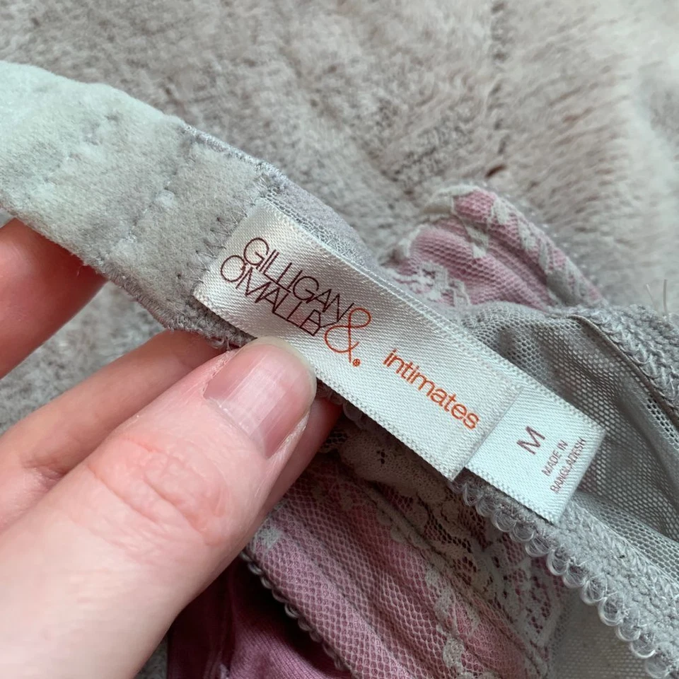 Sujetador de enfermería Gilligan & O'Malley talla mediana púrpura gris encaje bralette inalámbrico Foto 4 de 4