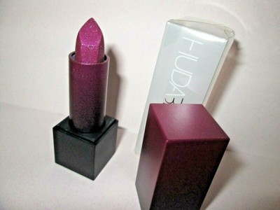 huda glitter lipstick