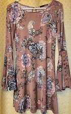Ariella Floral Dress Black Stretch Midi Flutter Sleeve Size Small. Made in U.S.A