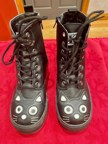 Kitty Sneaker Boot Black T. U. K. Women 