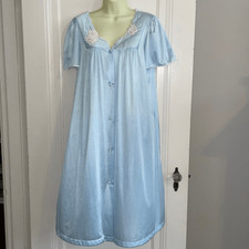 Vtg 80s Vassarette light blue nylon robe with quilted floral neckline