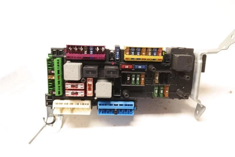 MÓDULO DE CONTROL CHASIS 2129060105 2012 MERCEDES-BENZ CLS550 Foto 2 de 4