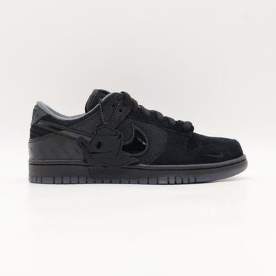 HV1470-001 Division Street Nike Dunk Low Lux Oregon Black (Men's