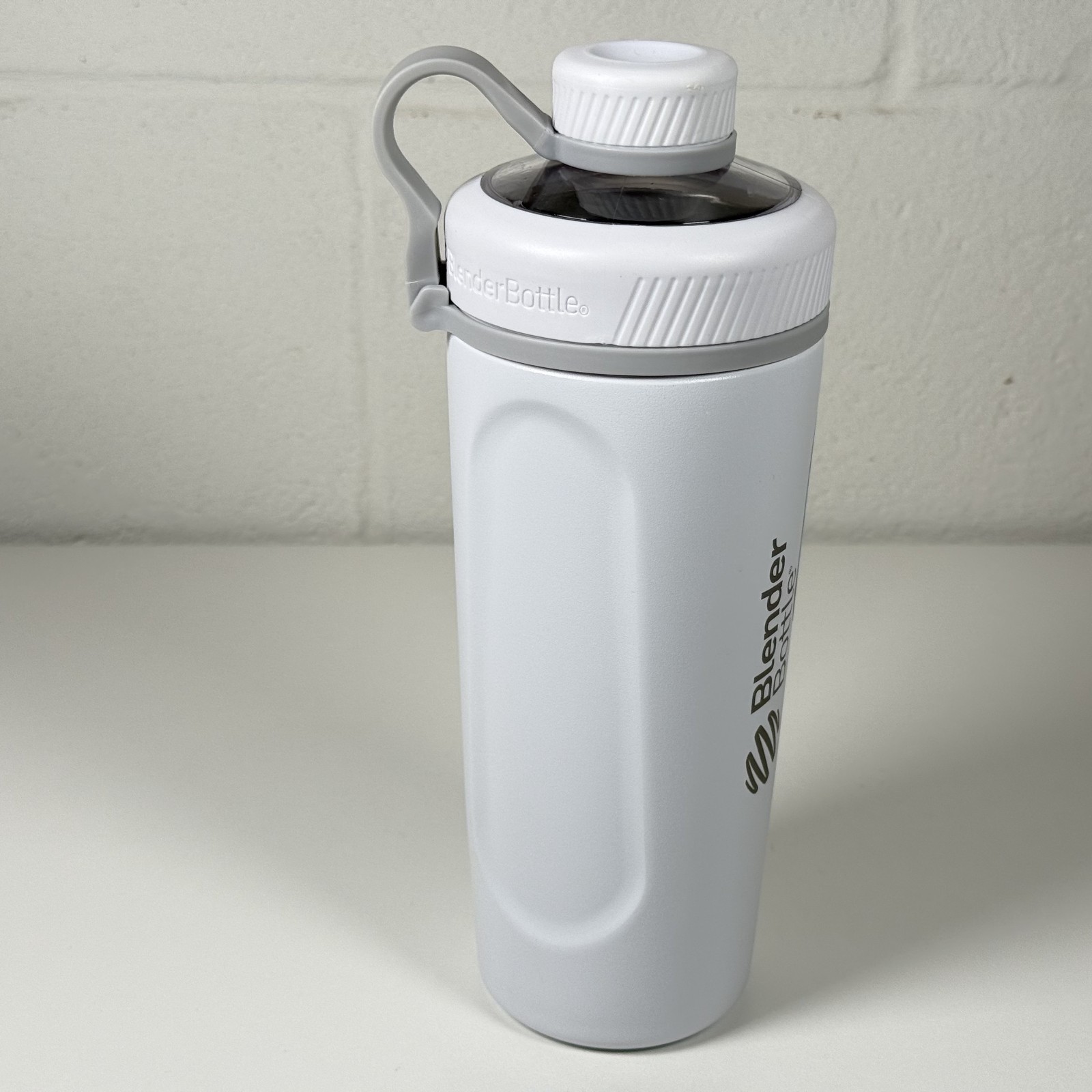 BlenderBottle Stainless Steel White 26oz Shaker Bottle