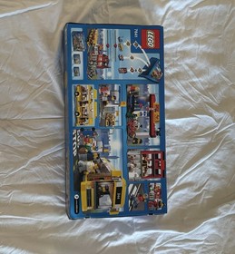 LEGO City: City Corner (7641) Brand New Sealed In Box