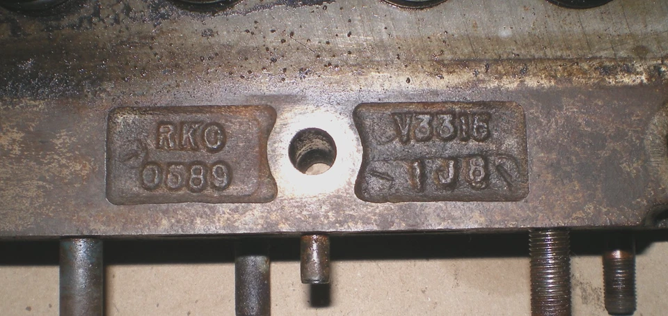 Culata MG Midget 1500 Triumph Spitfire Foto 3 de 4