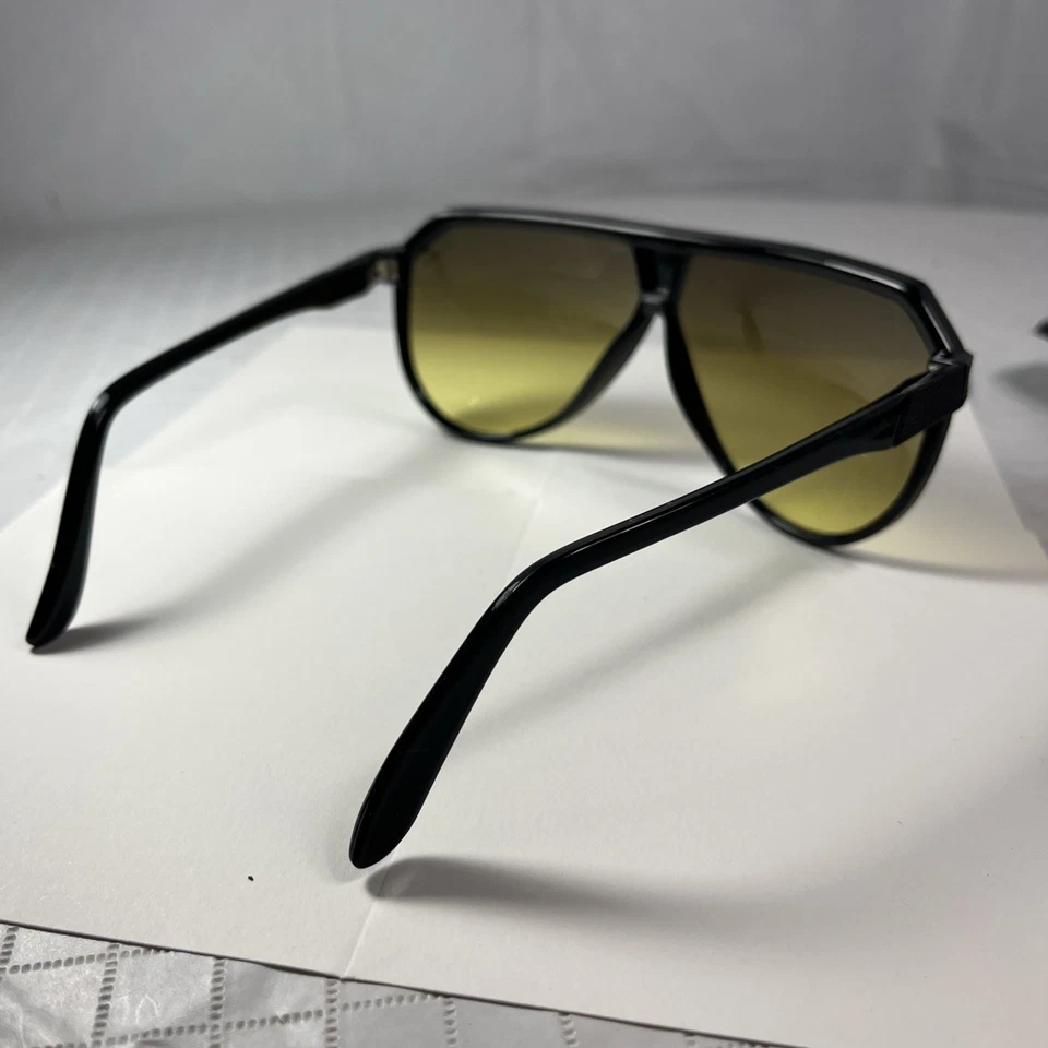 Vintage 🔥Jantzen 🔥Aviator Style Sunglasses -Black/Gold Frame 80s - Image 4 of 4