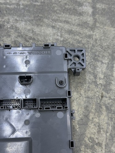 16-21 OEM Honda Civic Coupe Touring 1.5 Interior Dash Fuse Junction Box Assembly - Picture 12 of 14