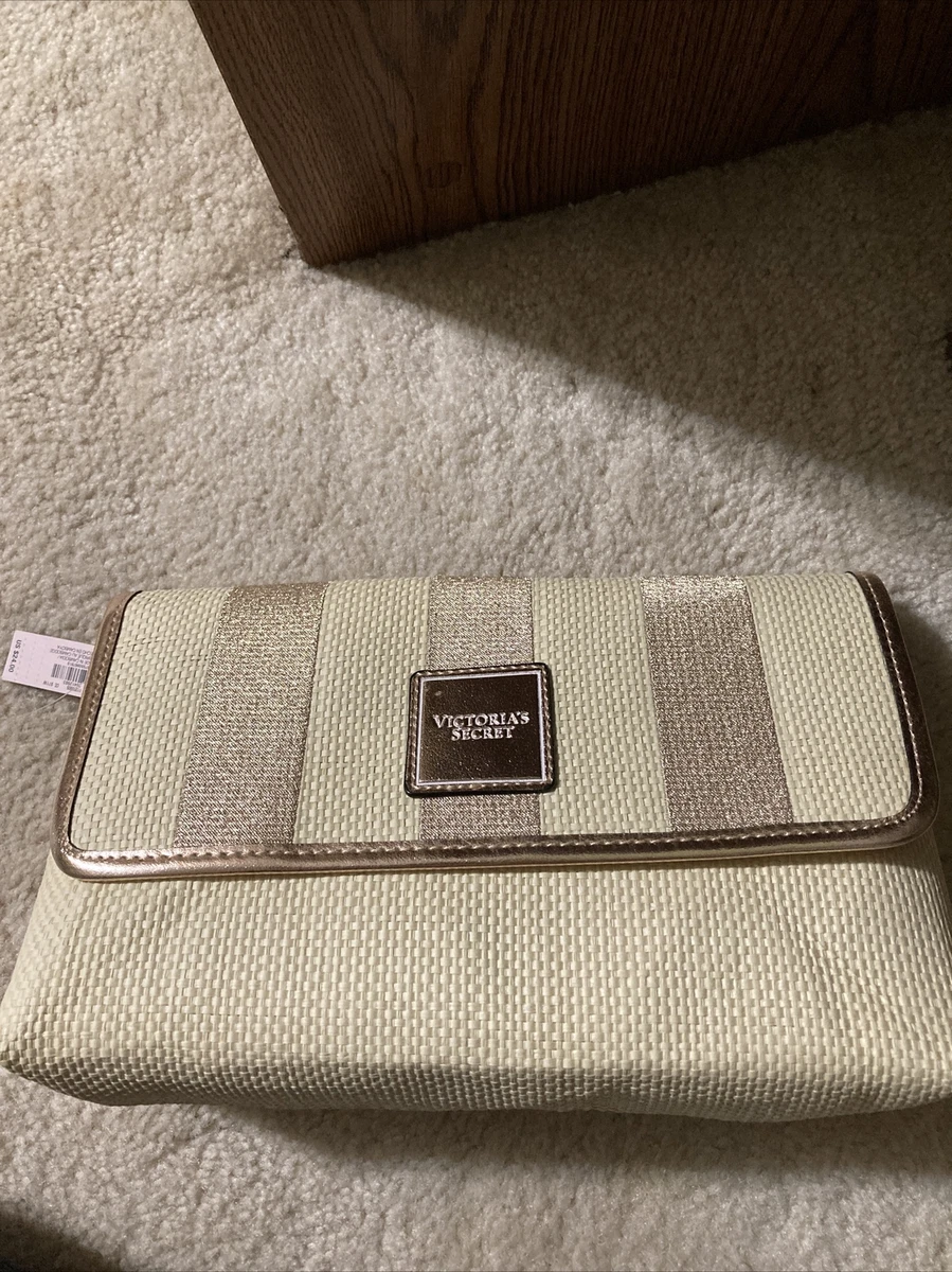 Victoria 2025 secret clutch