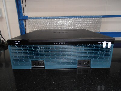 Cisco C3925E-AX/K9 ISR C3900-SPE200/K9 securityk9 & Datak9 hseck9 Lizenz.