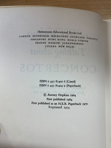 1974 ANTONY HOPKINS "TALKING ABOUT CONCERTOS" VINTAGE PAPERBACK BOOK (P3) - Picture 6 of 16